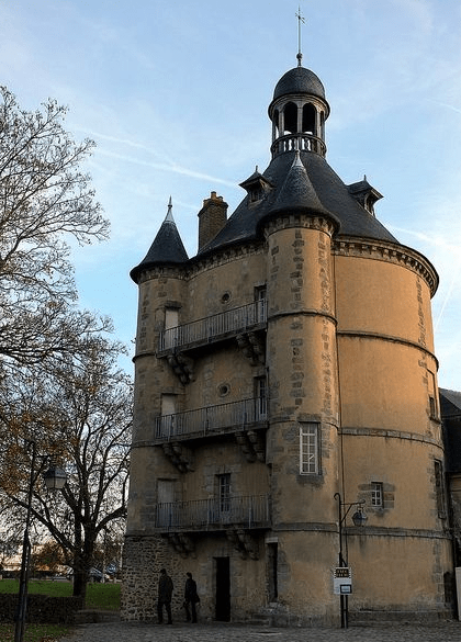 St Genevieve des Bois